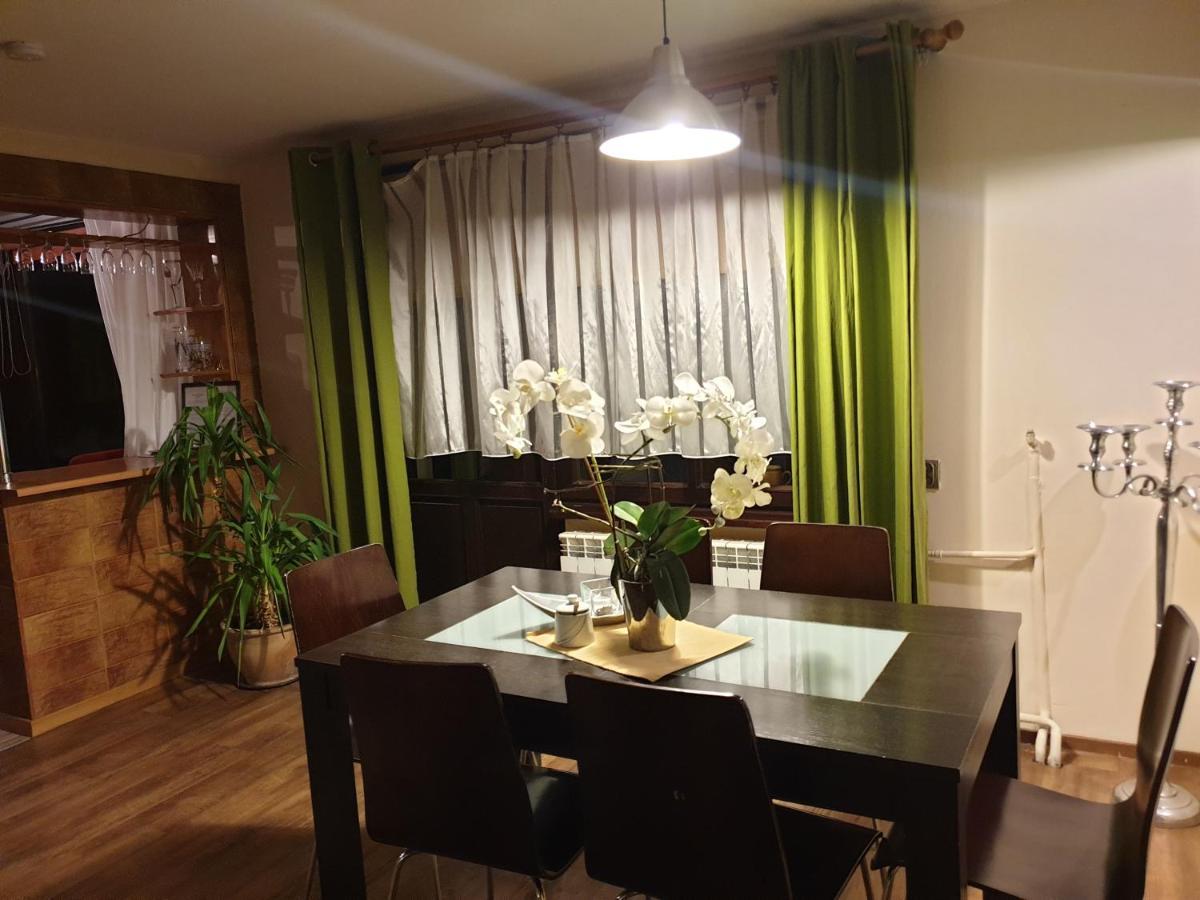 Sloneczne Apartamenty Kroscienko nad Dunajcem Luaran gambar